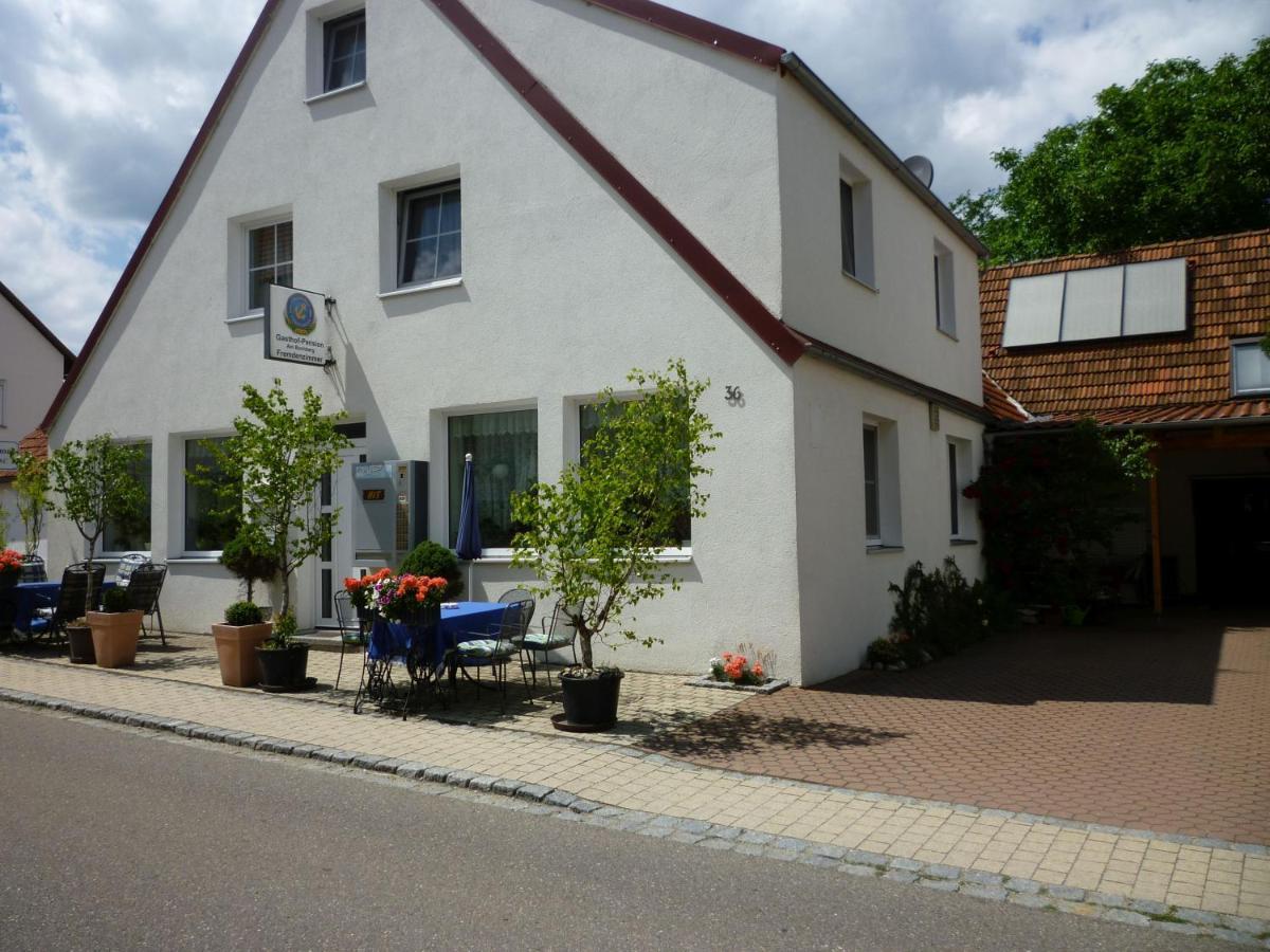 Gasthaus - Pension Am Buchberg Monchsdeggingen エクステリア 写真